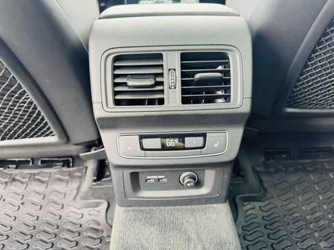 Used 2021 Audi Q5 Prestige image 40