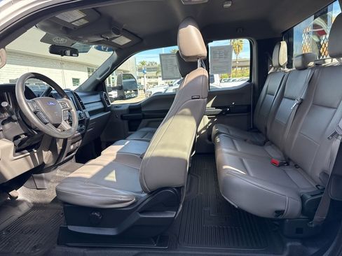 Used 2019 Ford F450 XL w/ XL Value Package RWD image 8