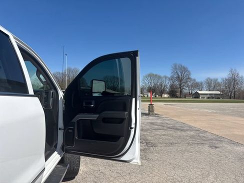 Used 2015 Chevrolet Silverado 2500 LTZ w/ Duramax Plus Package AWD/4WD image 21
