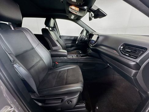 Used 2022 Dodge Durango GT image 34