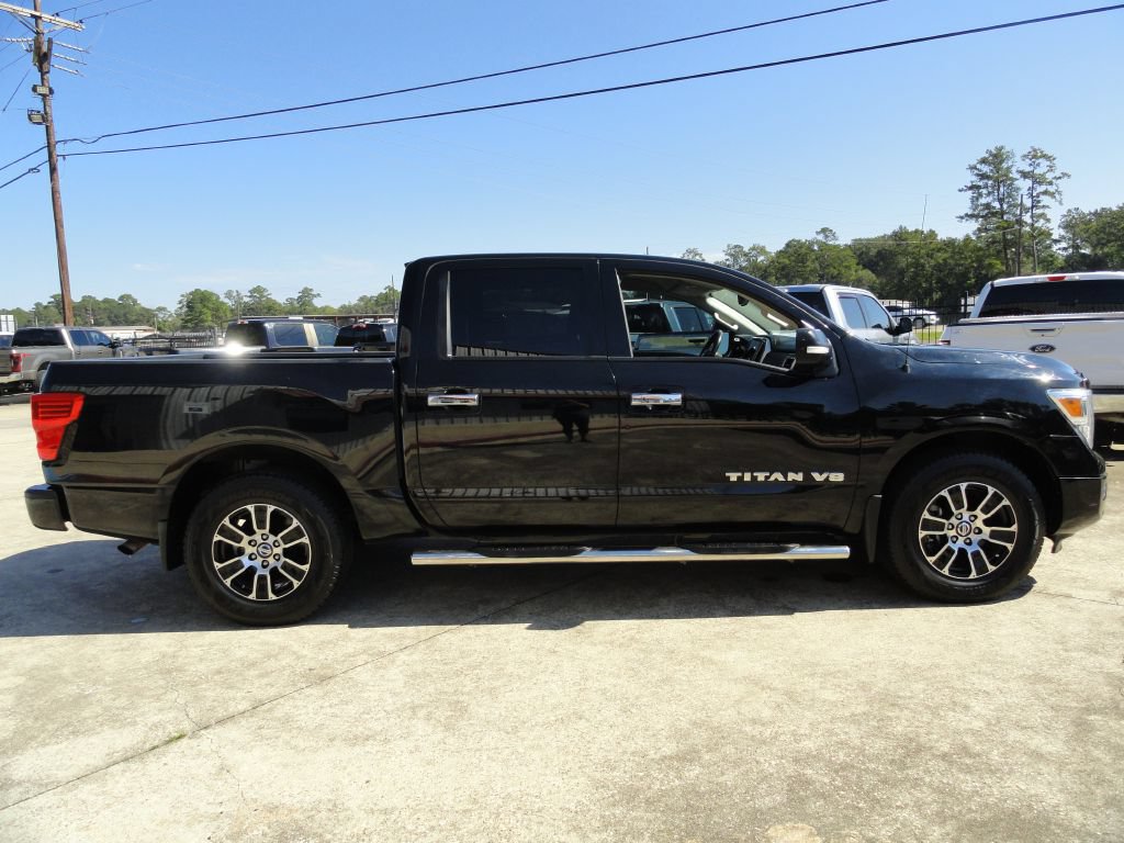Used 2020 Nissan Titan SV w/ SV Convenience Package RWD image 5