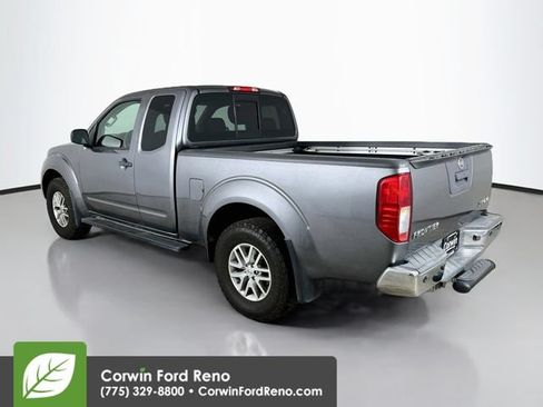 Used 2016 Nissan Frontier SV w/ SV Value Truck Package AWD/4WD image 5