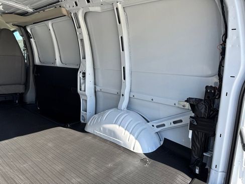 New 2025 GMC Savana 2500 w/ Driver Convenience Package image 10