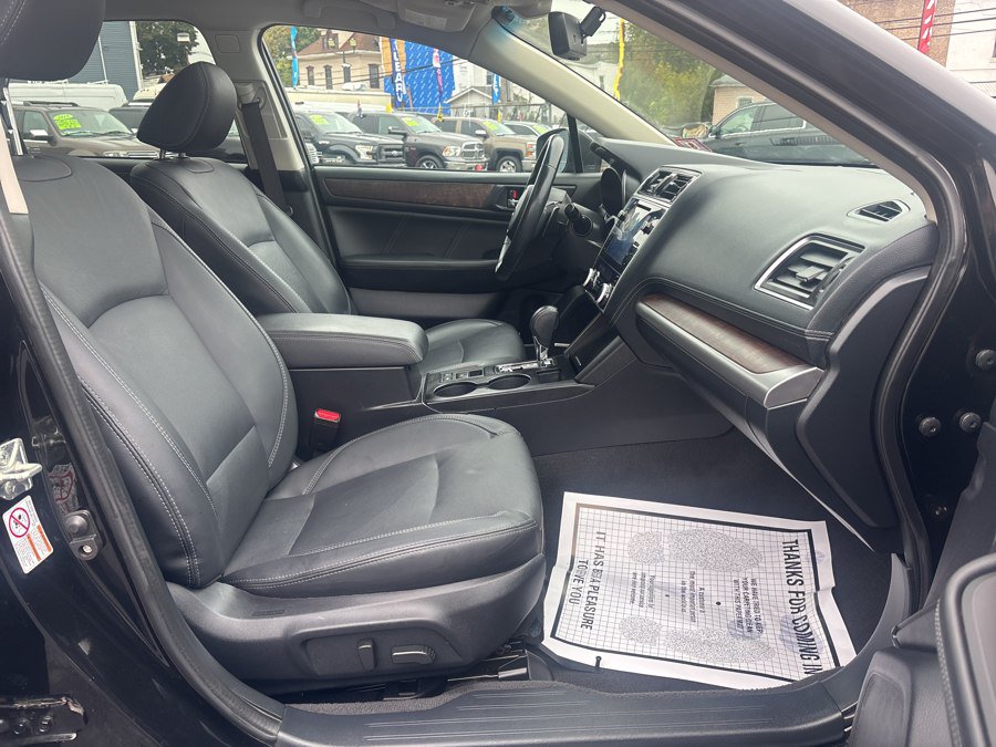 Used 2019 Subaru Outback 2.5i Limited AWD/4WD image 35