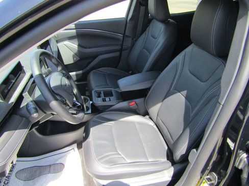 Used 2025 Ford Mustang Mach-E Premium AWD/4WD image 11