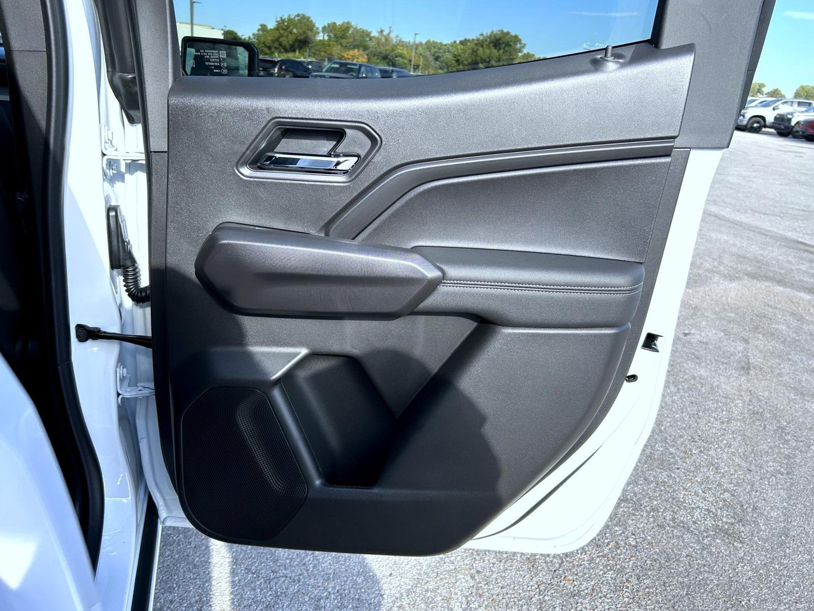 New 2026 Chevrolet Colorado LT w/ LT Convenience Package AWD/4WD image 18
