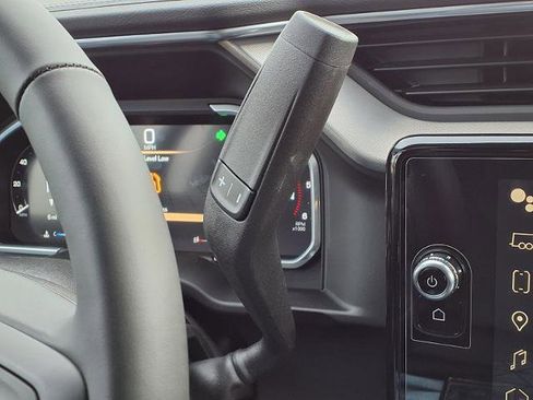 New 2026 GMC Sierra 3500 Denali w/ Denali Reserve Package image 14