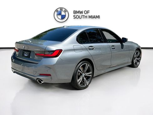 Certified 2023 BMW 330i Sedan w/ Driving Assistance Package image 7