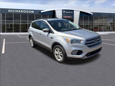 Used 2018 Ford Escape SEL FWD image 5