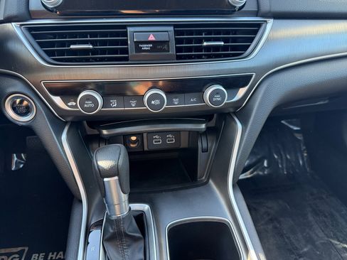 Used 2022 Honda Accord LX image 13