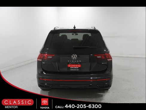Used 2023 Volkswagen Tiguan SE R-Line AWD/4WD image 22