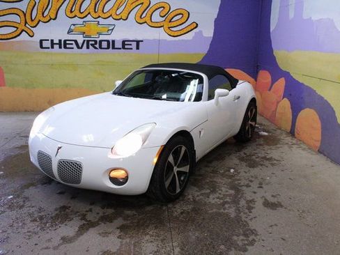 Used 2007 Pontiac Solstice Convertible image 4