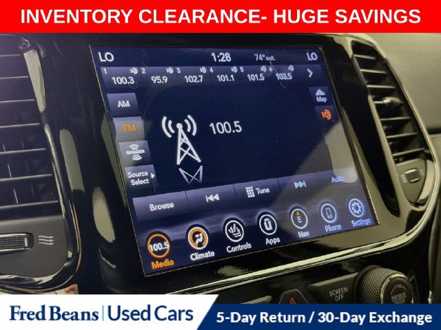 Used 2020 Jeep Grand Cherokee Laredo w/ Quick Order Package 2BN North AWD/4WD image 21