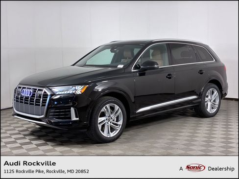 Used 2023 Audi Q7 3.0T Premium w/ Convenience Package AWD/4WD image 1