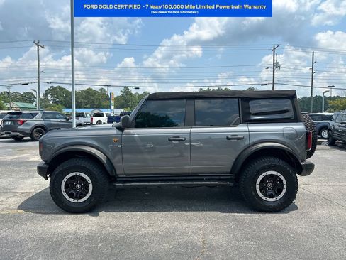 Certified 2022 Ford Bronco Badlands w/ Sasquatch Package AWD/4WD image 5