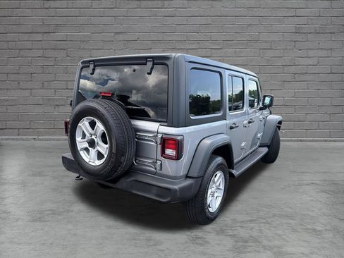 Used 2019 Jeep Wrangler Unlimited Sport S AWD/4WD image 8