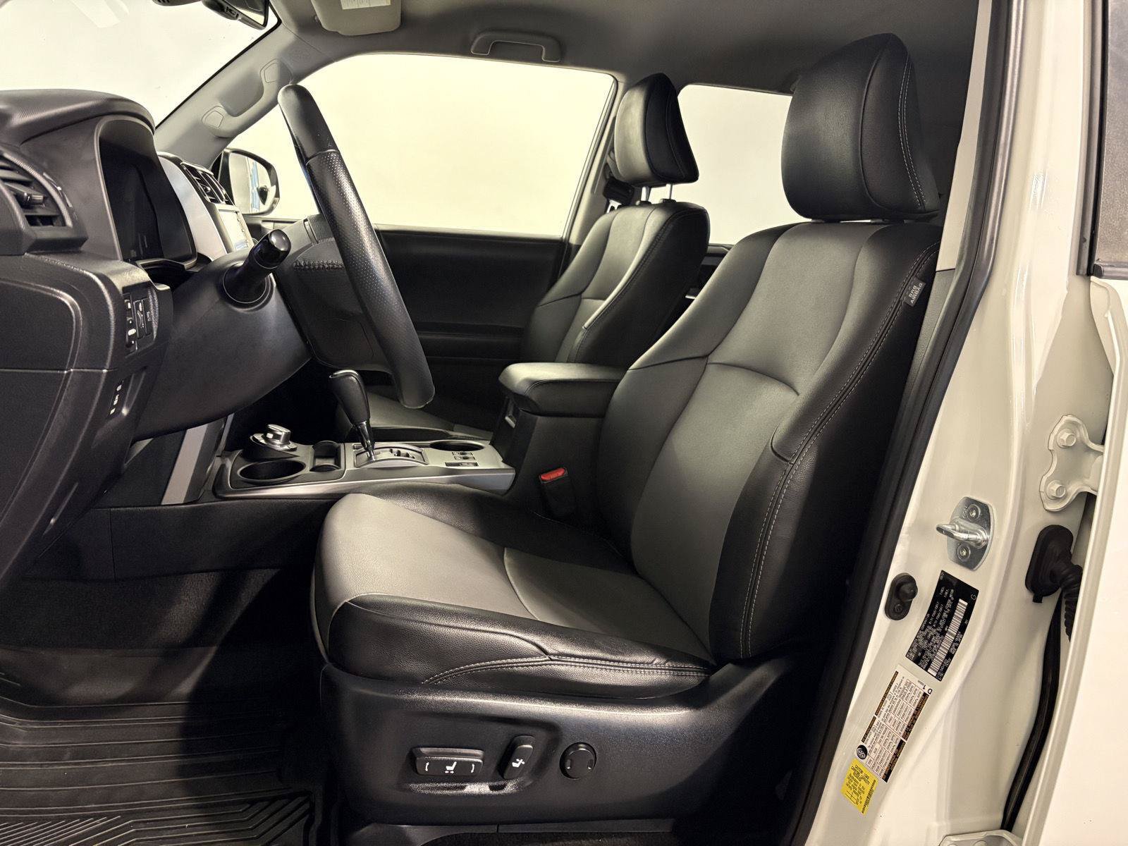 Used 2021 Toyota 4Runner SR5 Premium AWD/4WD image 19