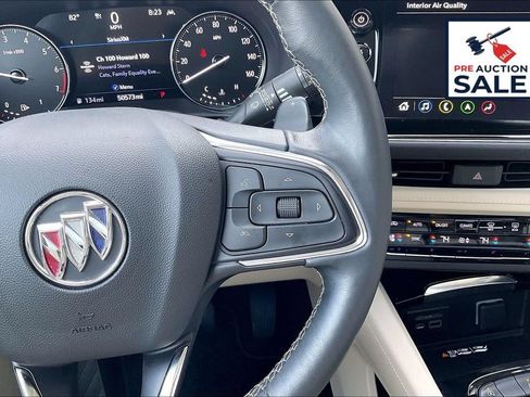 Used 2023 Buick Envision Avenir FWD image 19