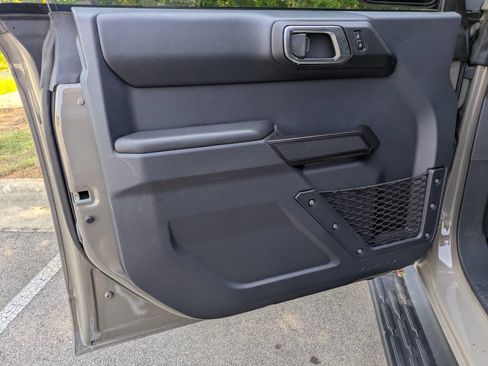 Certified 2025 Ford Bronco Outer Banks AWD/4WD image 11