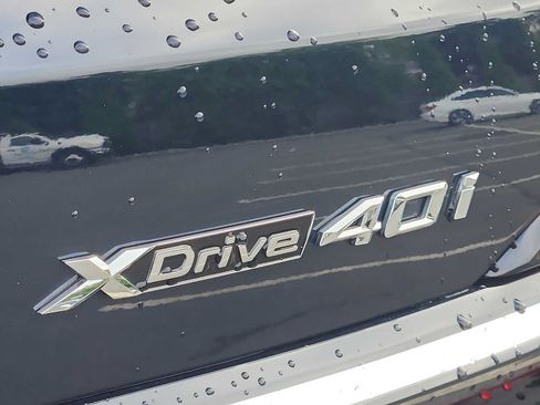 Certified 2024 BMW X7 xDrive40i w/ M Sport Package AWD/4WD image 30