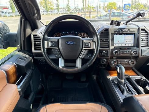 Used 2017 Ford F150 Limited AWD/4WD image 24