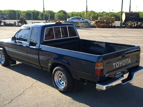 Used 1994 Toyota Pickup DX image 17