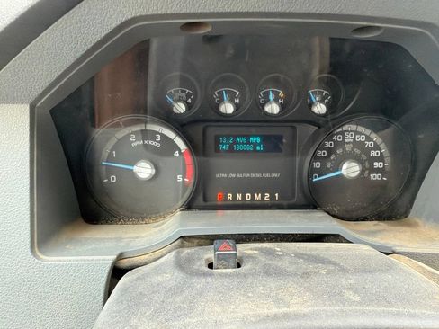 Used 2012 Ford F550 2WD Regular Cab Super Duty w/ Payload Upgrade Pkg image 8