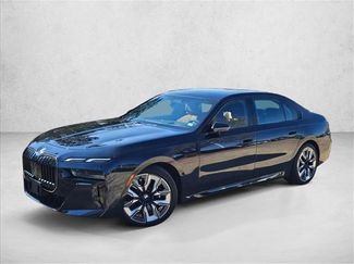 Used 2025 BMW 760i xDrive video 1