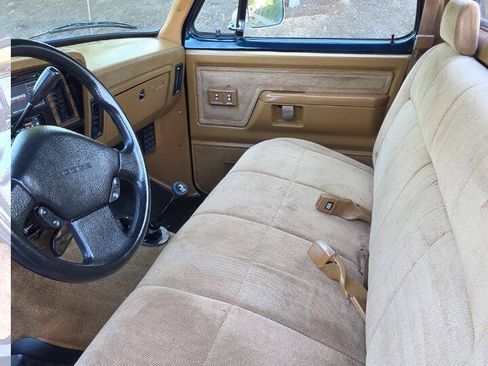 Used 1993 Dodge D/W Truck 250 AWD/4WD image 10
