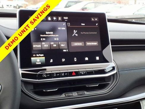 New 2026 Jeep Compass Limited image 8