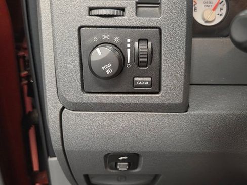 Used 2006 Dodge Ram 2500 Truck SLT w/ Light Group RWD image 25