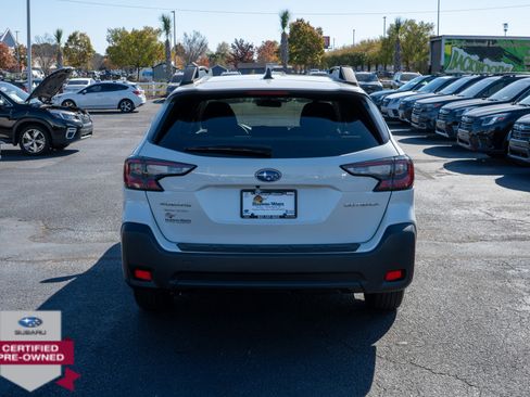 Certified 2025 Subaru Outback Premium image 4