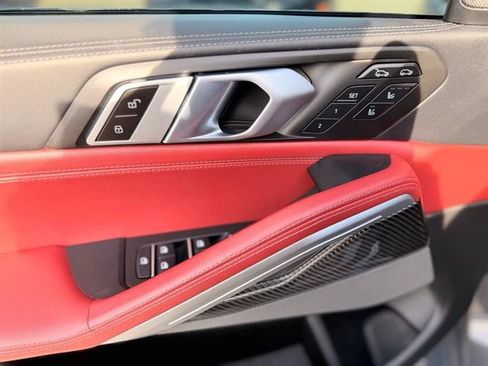 Used 2022 BMW X6 M50i w/ Executive Package AWD/4WD image 21