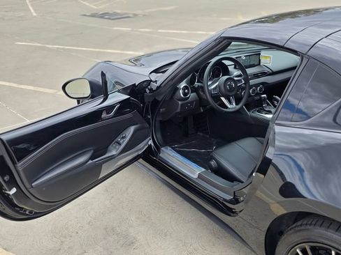 New 2026 MAZDA MX-5 Miata RF Grand Touring RWD image 31