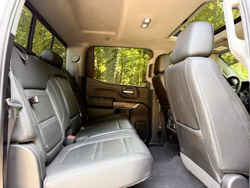 Used 2019 GMC Sierra 1500 Denali w/ Denali Ultimate Package AWD/4WD image 21