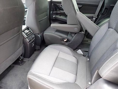 Used 2025 Subaru Ascent Premium AWD/4WD image 10