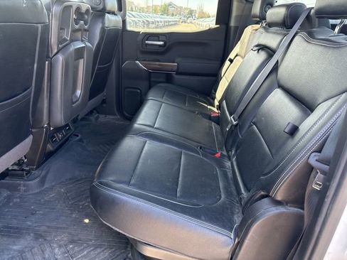 Used 2020 Chevrolet Silverado 1500 RST image 12