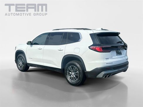 Used 2025 GMC Acadia Elevation image 5