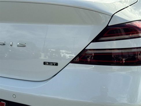 Used 2025 Genesis G70 3.3T Advanced w/ Sport Prestige Package image 19