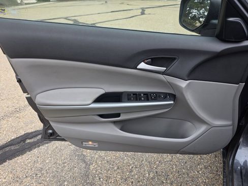 Used 2009 Honda Accord EX image 14