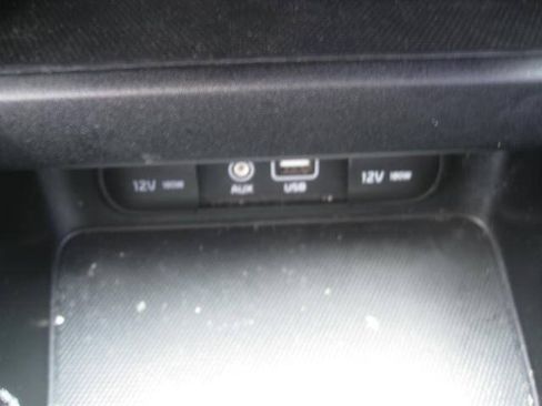 Used 2020 Kia Forte LXS FWD image 22