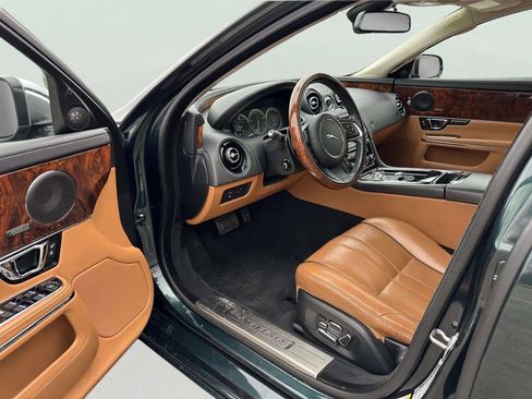 Used 2015 Jaguar XJ L Portfolio image 12