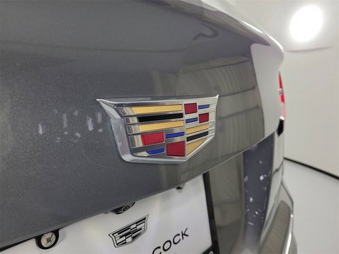 Certified 2025 Cadillac XT4 Premium Luxury image 7