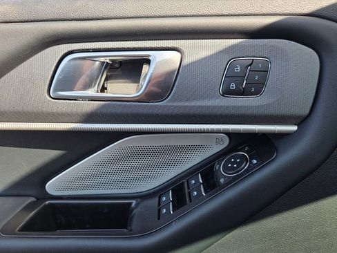 New 2026 Ford Explorer ST w/ Sun And Sound Package image 64