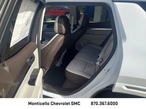 New 2027 GMC Terrain Denali w/ LPO, Black Badging Package AWD/4WD image 28
