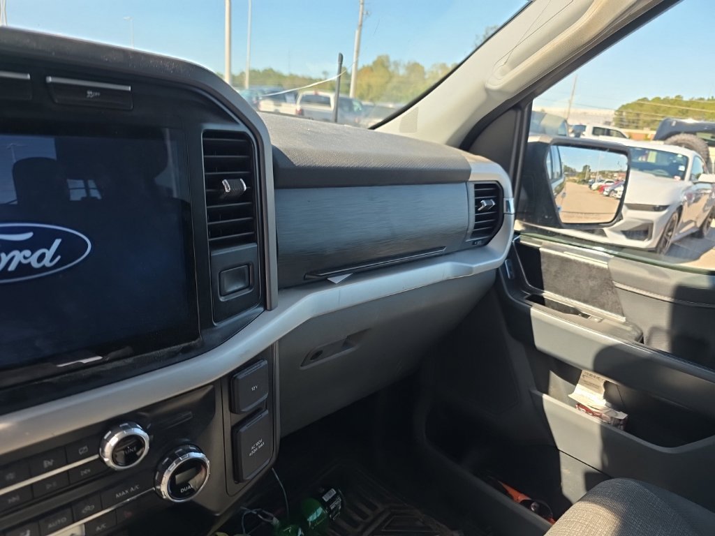 Used 2021 Ford F150 XLT w/ Equipment Group 302A High RWD image 11
