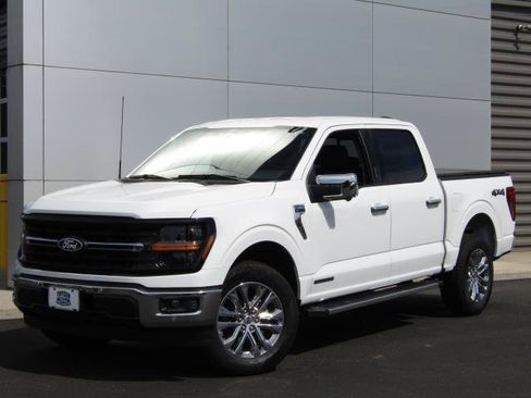 Used 2024 Ford F150 XLT w/ Equipment Group 302A MID AWD/4WD image 31
