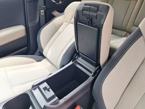 Used 2020 Subaru Outback Premium AWD/4WD image 25