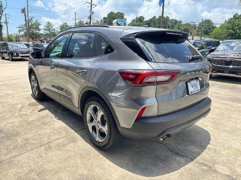 Certified 2025 Ford Escape ST-Line FWD image 5