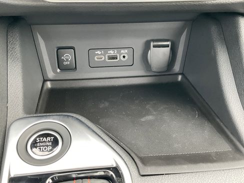 Used 2025 Nissan Sentra SR image 17